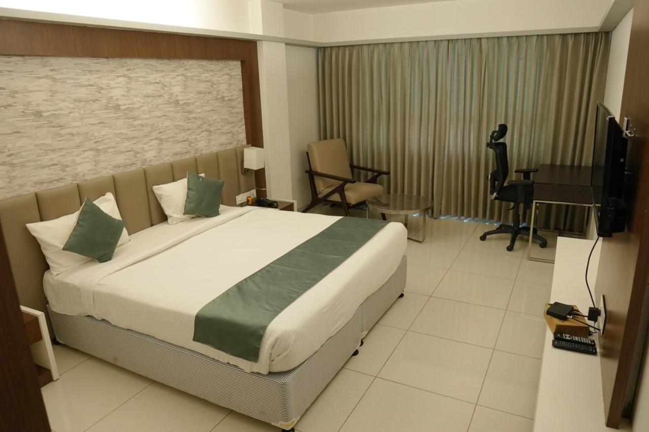 Hotel Konark Khammam 外观 照片