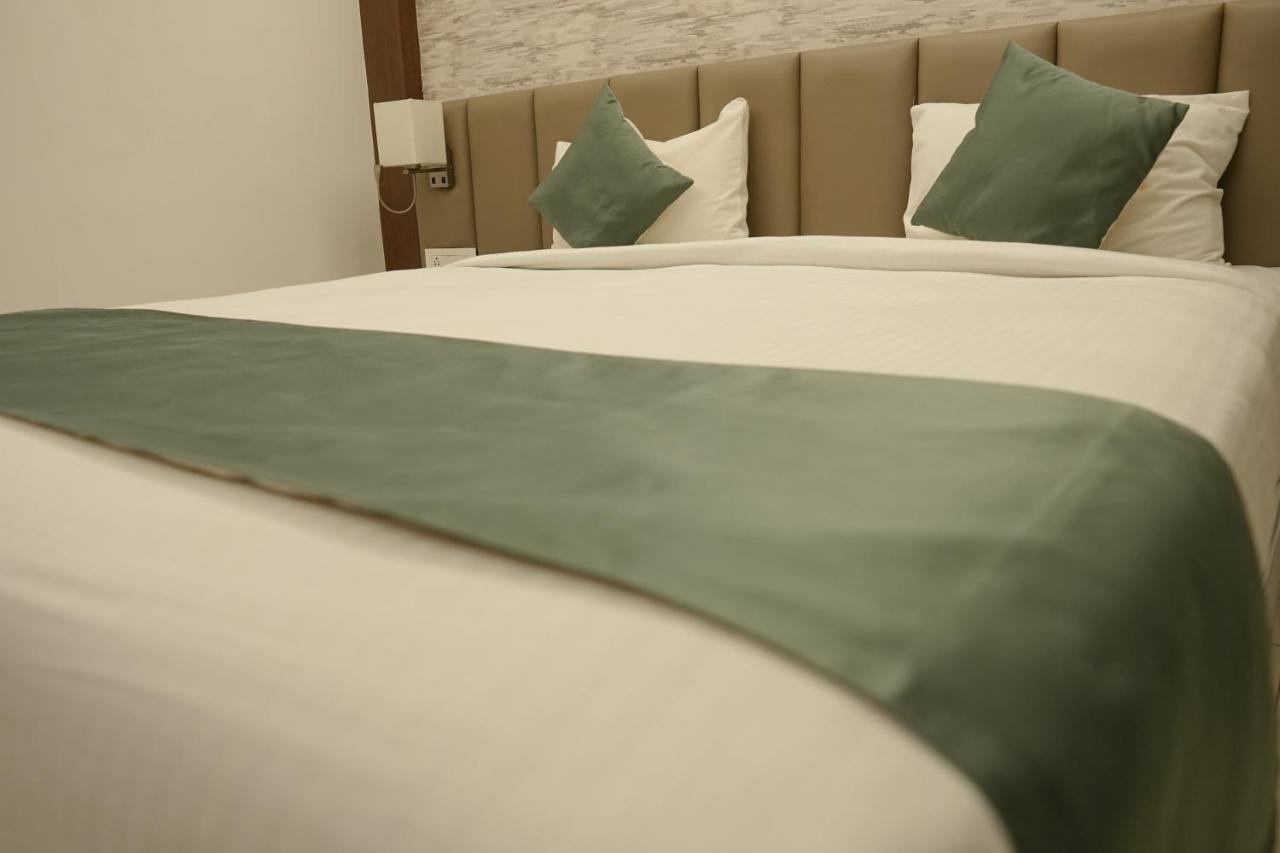 Hotel Konark Khammam 外观 照片